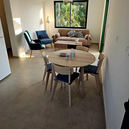 Pool Sight Center Location 2 Bedrooms *