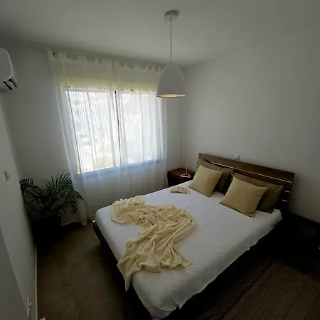 Pool Sight Center Location 2 Bedrooms